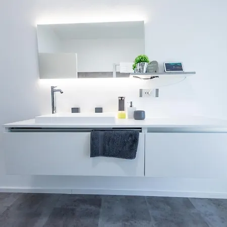 Lägenhet Porto SanremoCasa Di Lusso Con Jacuzzi Privata *